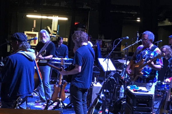Full Show Audio | Bob Weir Welcomes George Porter Jr. In New Orleans 4/18/17
