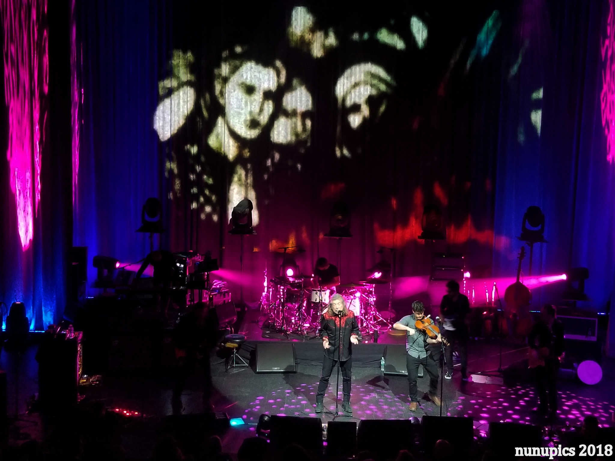 Photos / Video | Robert Plant @ The Riviera 2/21/18